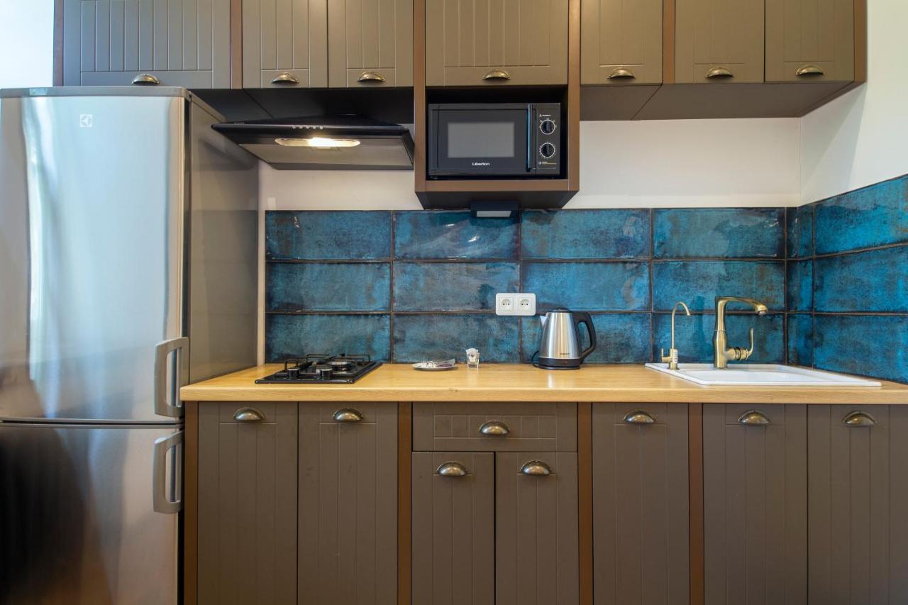Self Check-In Apartments Near Landscape Alley Киев Екстериор снимка